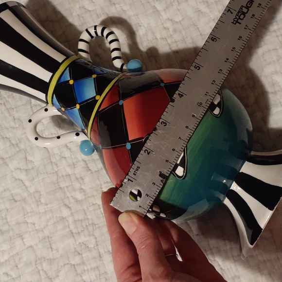 Carnival Hand Painted Alice in Wonderland Jewelry Tray & Vase - Picture 8 of 12